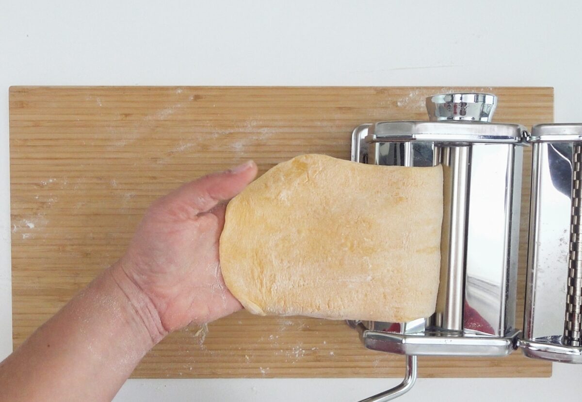 Cómo hacer pasta fresca casera con máquina