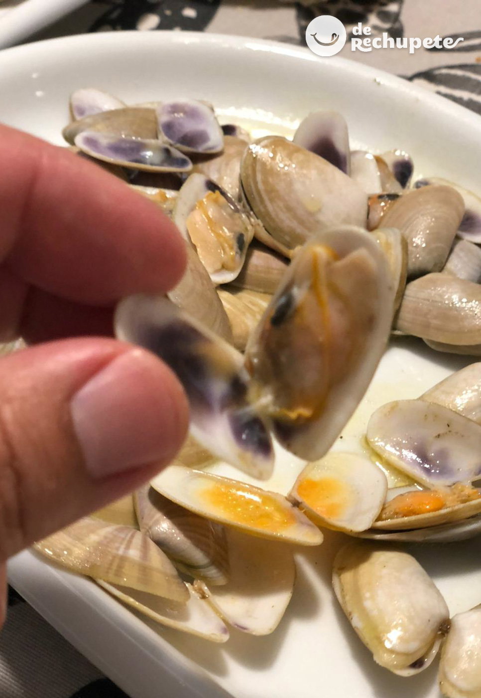 Cómo hacer coquinas o tellinas. 3 formas de prepararlas, al natural, al ajillo y a la marinera