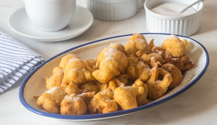 Buñuelos tradicionales de Águilas. El postre de Carnaval en Murcia