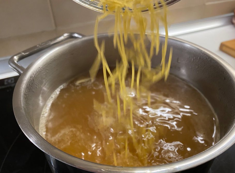 Cómo hacer un cocido Maragato. El cocido al revés de León