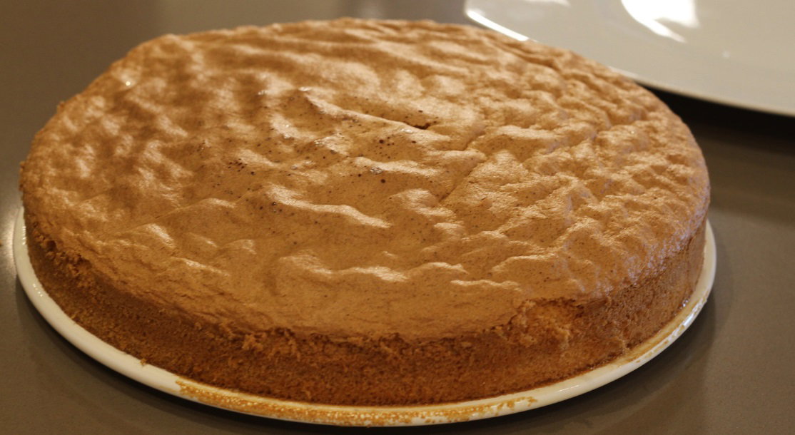 Cómo hacer una genovesa. bizcocho perfecto para rellenar