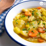 Porrusalda de bacalao, la receta tradicional vasca