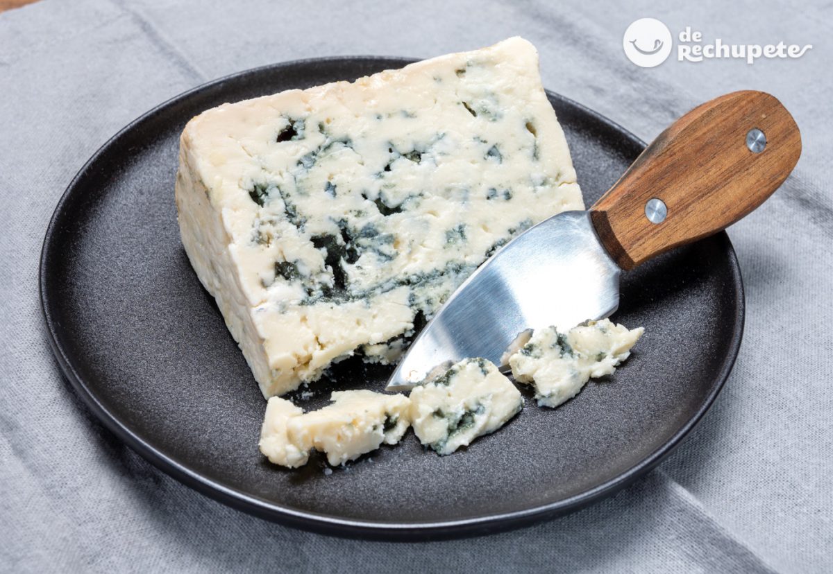 Salsa Roquefort ¿Qué es y cómo hacerla?