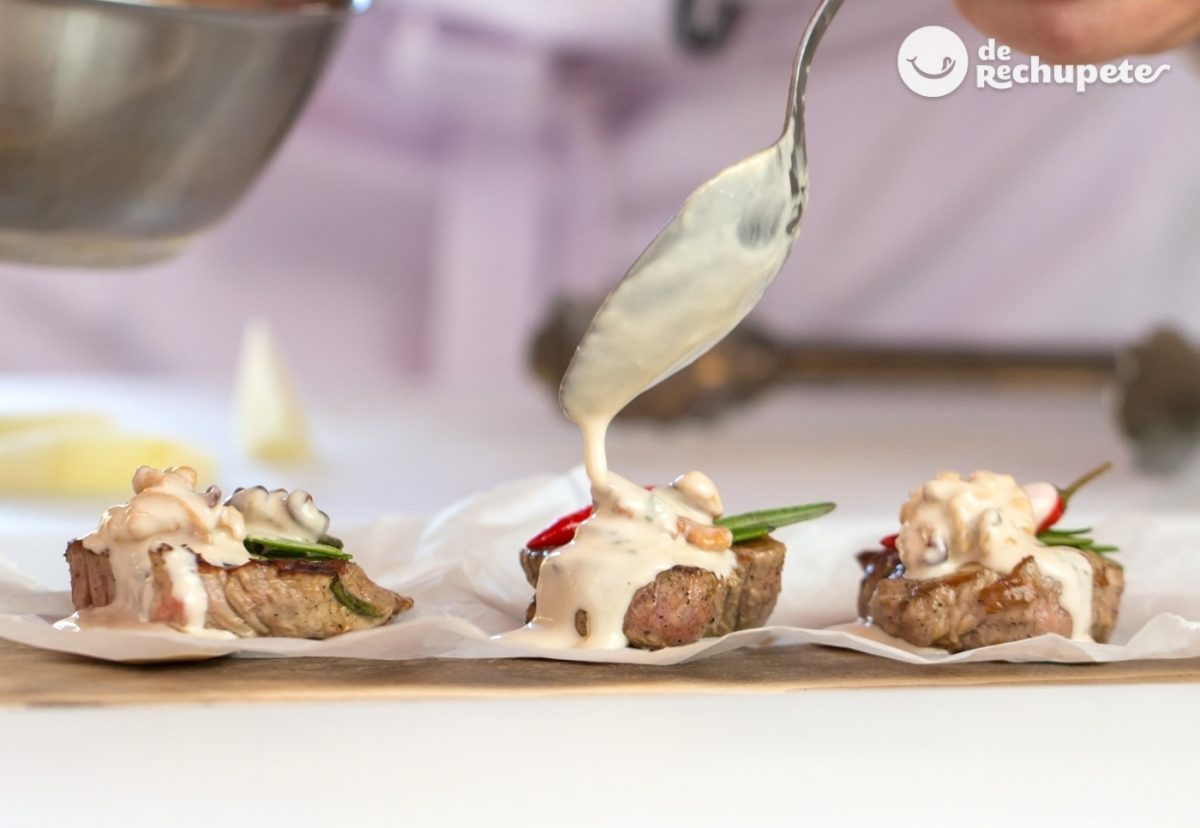 Salsa Roquefort ¿Qué es y cómo hacerla?