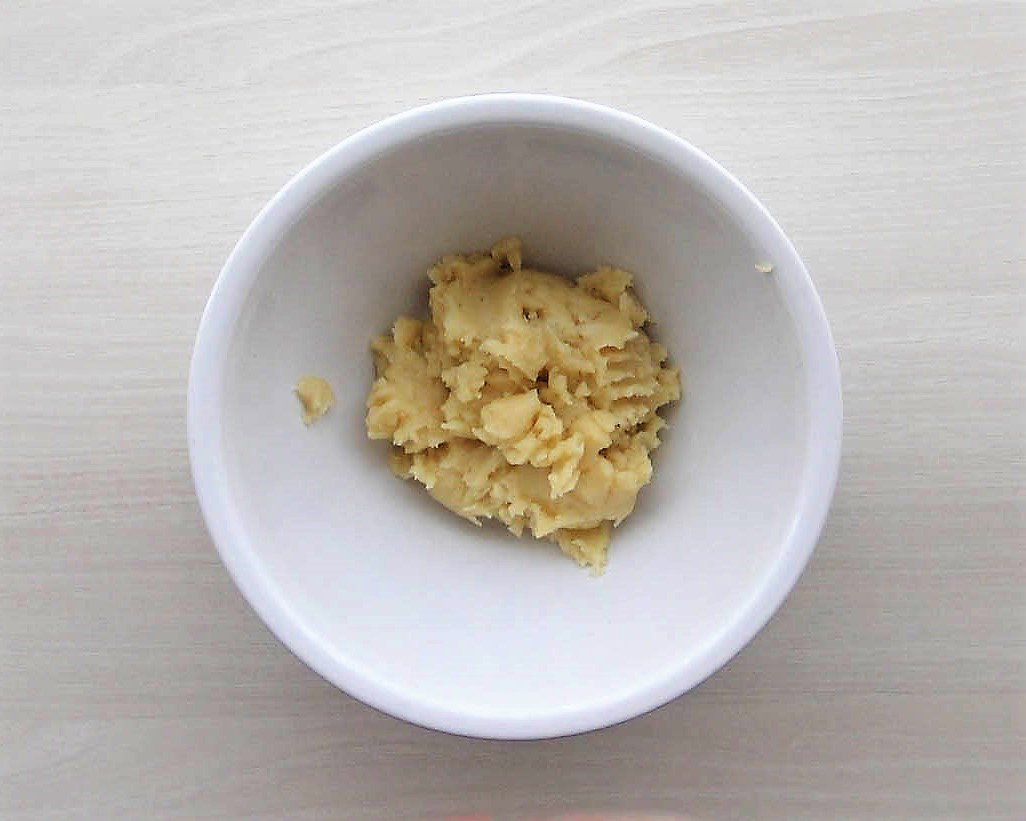 Buñuelos de bacalao caseros. Receta tradicional de Semana Santa