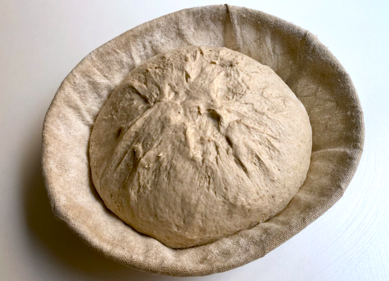 Cómo hacer pan de centeno fácil. El pan de pobres paso a paso