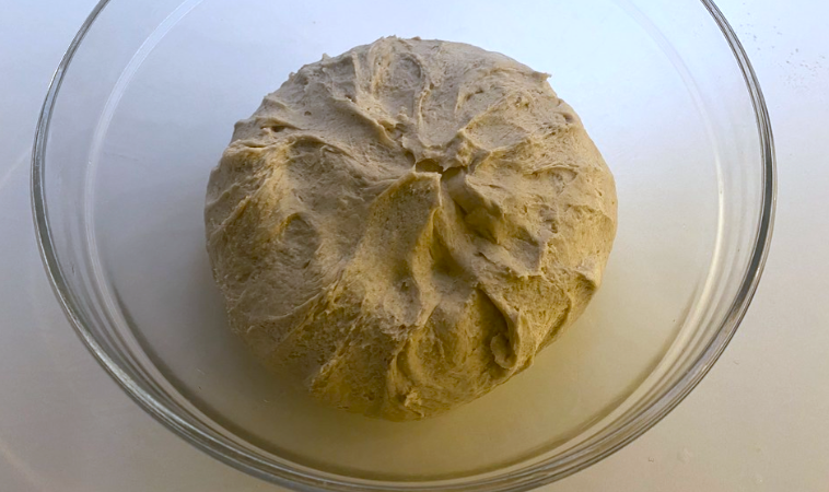 Cómo hacer pan de centeno fácil. El pan de pobres paso a paso