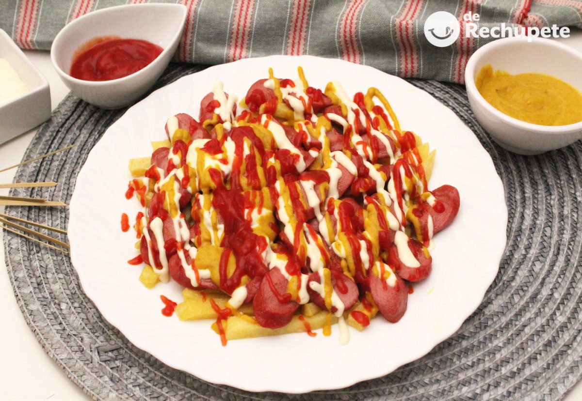 Salchipapas