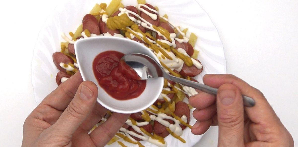 Salchipapas. Receta de un aperitivo rápido y fácil