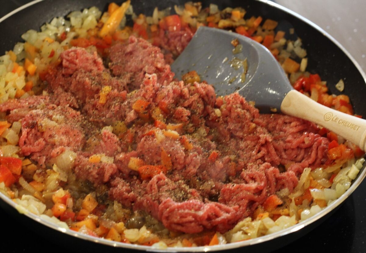 Calabacines rellenos de carne picada