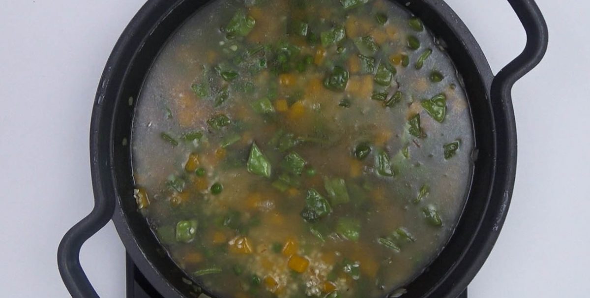 Arroz con verduras. Receta fácil para niños y toda la familia
