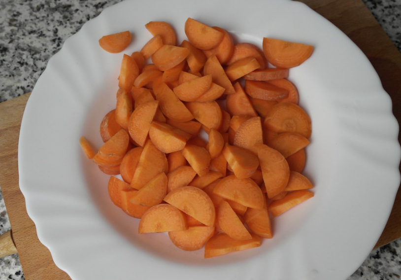 Costillas de cerdo guisadas con patatas