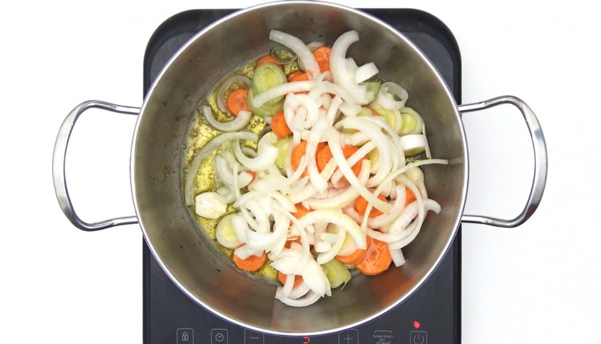 Pollo en escabeche. 2 recetas, al estilo tradicional y en olla exprés