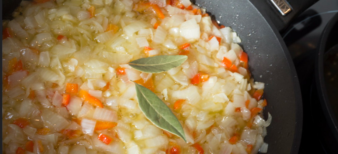 Albóndigas en salsa de frutos secos