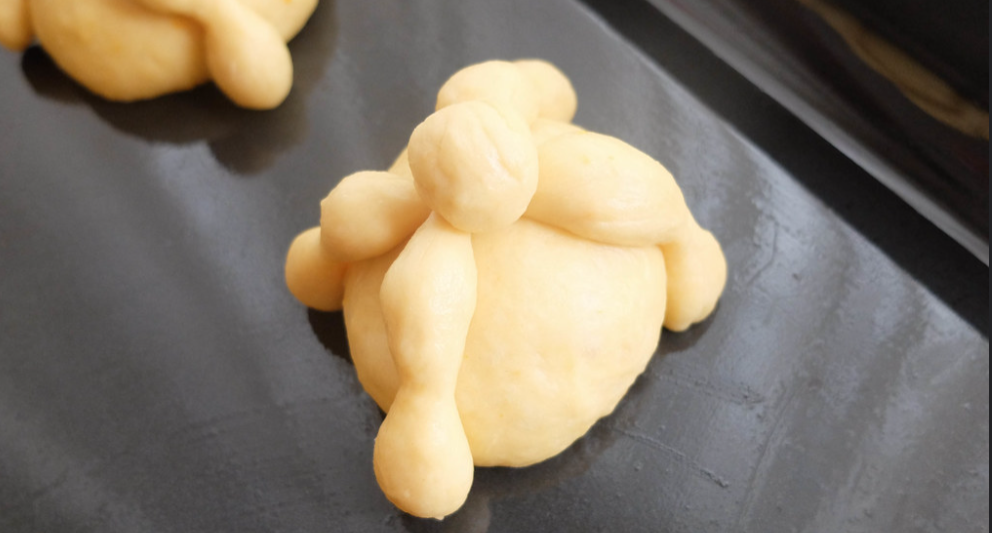 Pan de muertos. receta mexicana para celebrar todos los santos