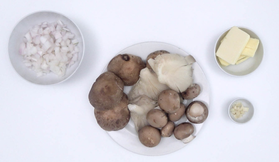 Risotto ai funghi. Risotto con champiñones y setas variadas