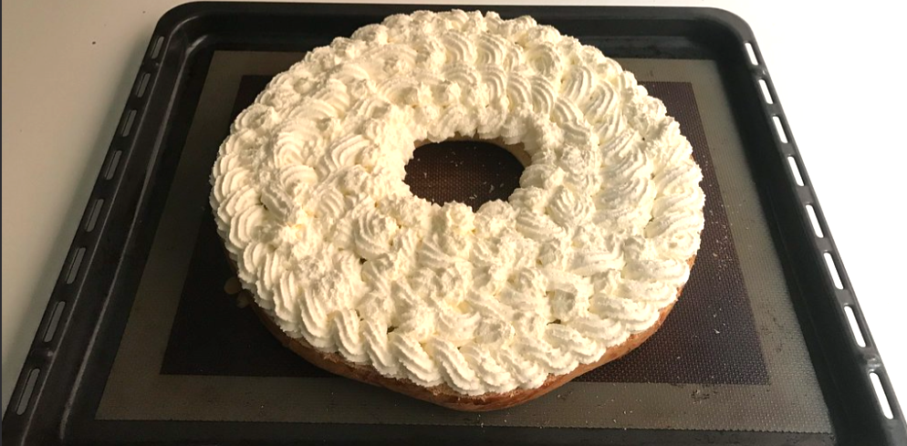 Corona de la Almudena. Receta del postre madrileño para celebrar el 9 de Noviembre