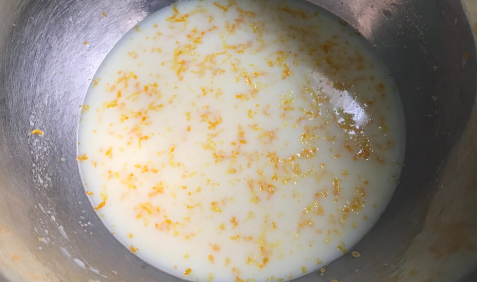 Corona de la Almudena. Receta del postre madrileño para celebrar el 9 de Noviembre