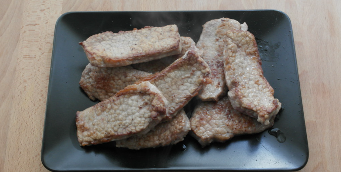 Fricandó de ternera. Receta catalana deliciosa para el otoño
