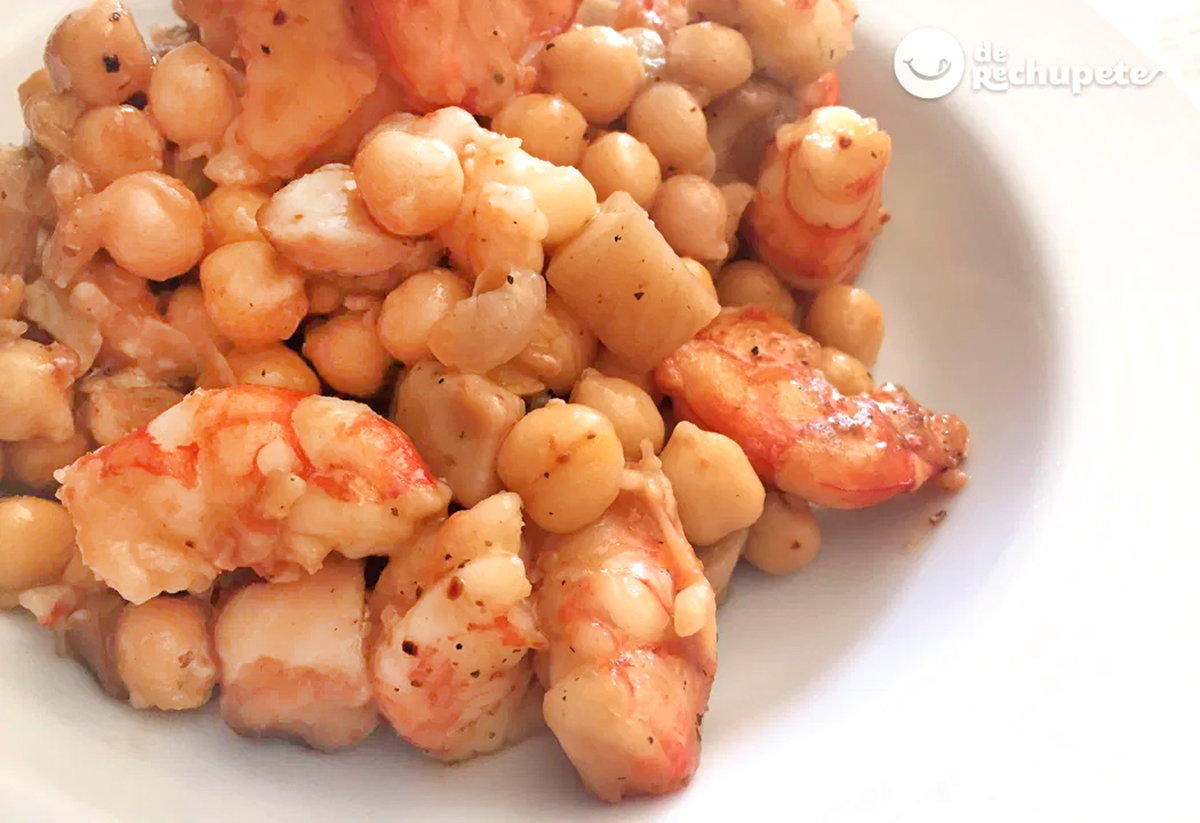 Garbanzos con langostinos y boletus