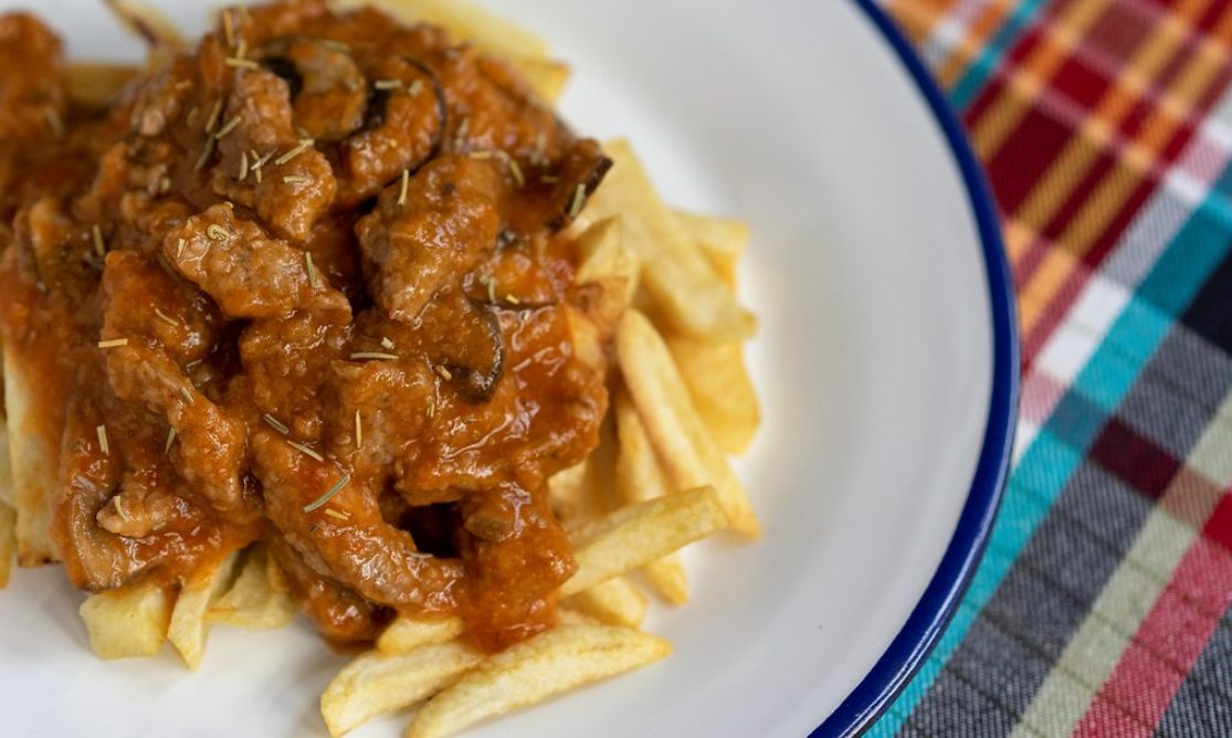 Guiso de ternera con champiñones