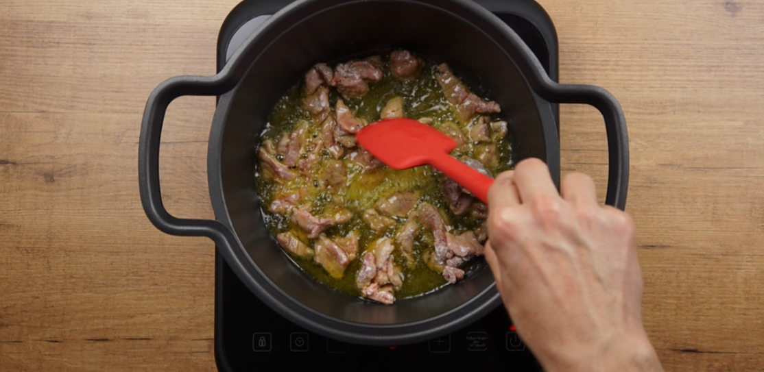 Guiso de ternera con champiñones