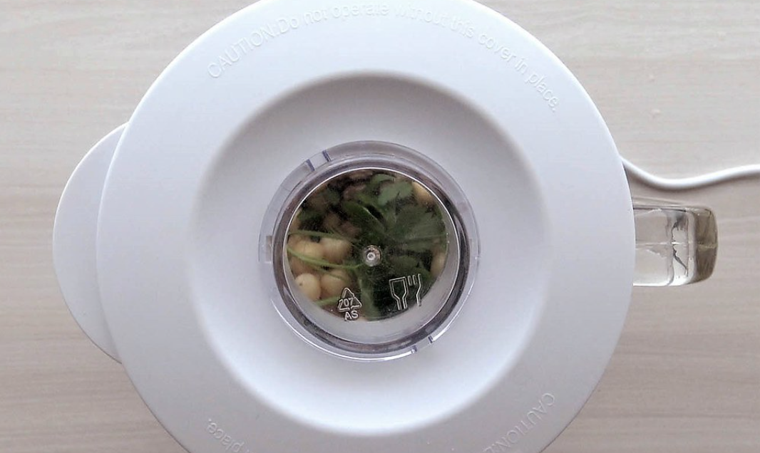 Hummus o crema de garbanzos. receta de forma tradicional o en thermomix