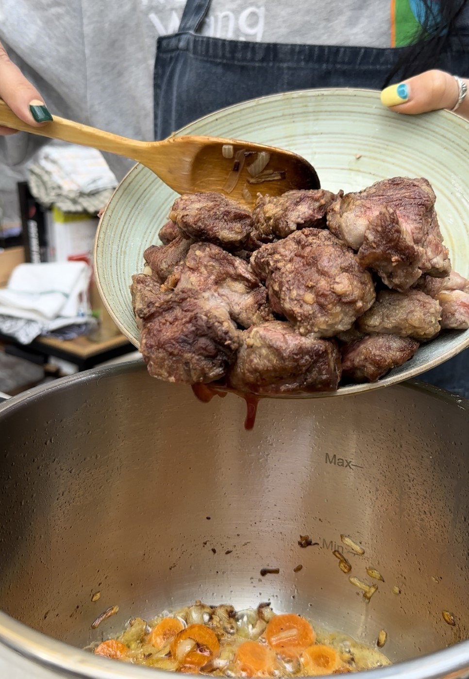 Ragú o ragout de ternera. Receta tradicional paso a paso