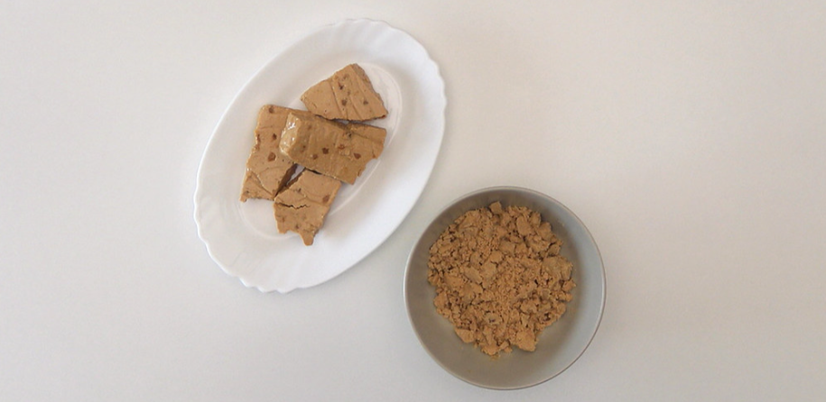 Tiramisú de turrón y galletas. Postre navideño fácil y delicioso