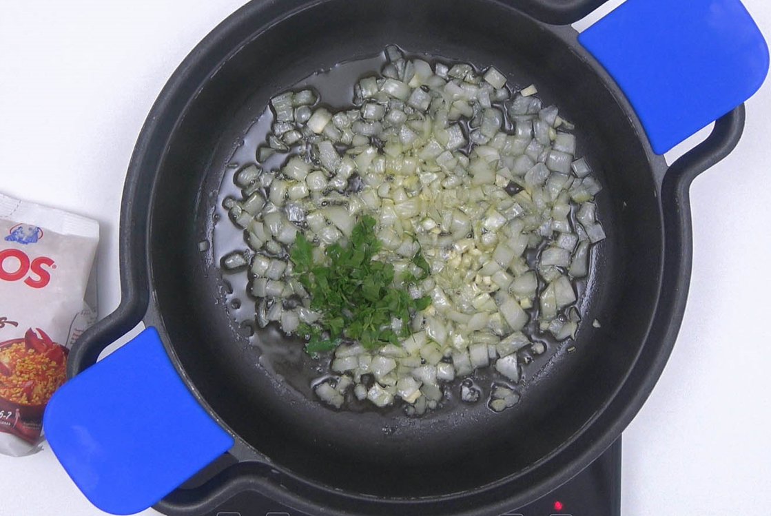 Arroz caldoso de rape y mejillones perfecto para Navidad