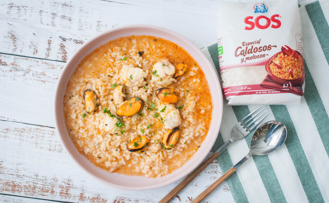 Arroz caldoso de rape y mejillones perfecto para Navidad