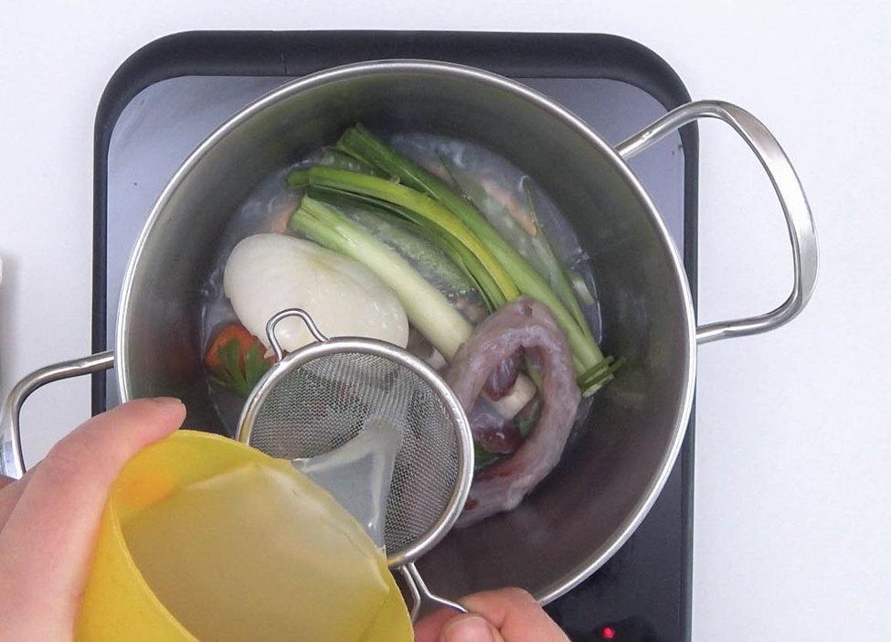 Arroz caldoso de rape y mejillones perfecto para Navidad