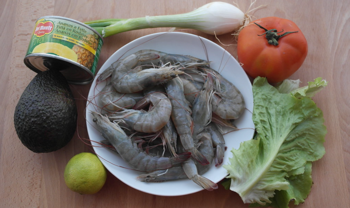 Cóctel de gambas o langostinos, el gran clásico de la navidad