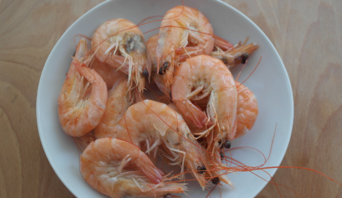 Cóctel de gambas o langostinos, el gran clásico de la navidad
