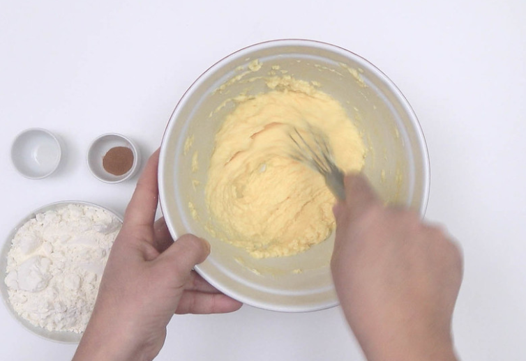 Cómo hacer galletas de canela y vainilla. Receta fácil para hacer esta Navidad