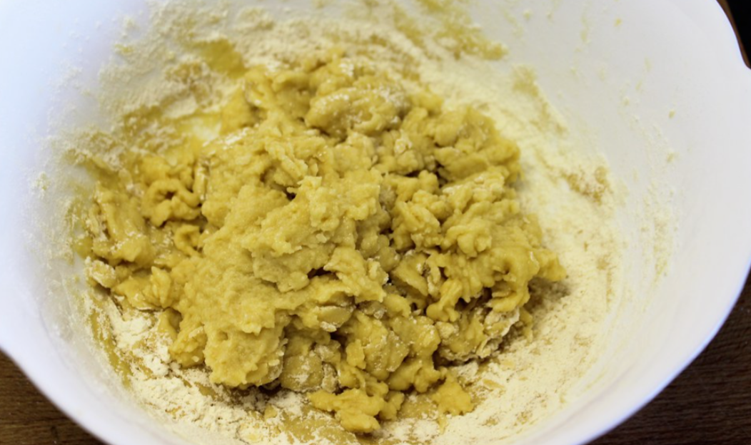 Cómo hacer mantecados blancos de azúcar. receta tradicional