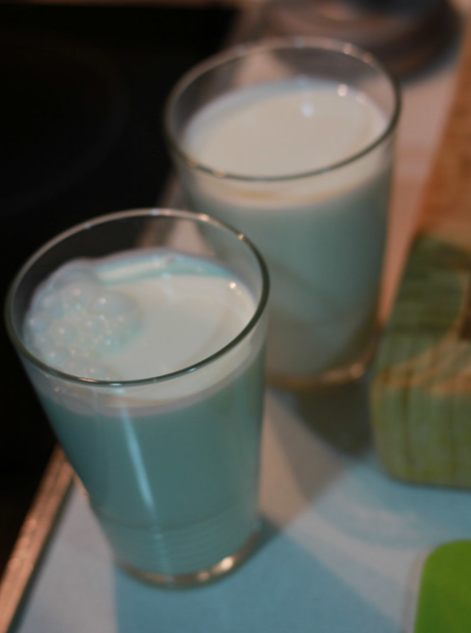 Panna cotta o panacota de turrón de jijona. postre fácil para esta navidad