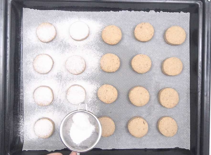Polvorones caseros. Receta navideña de los polvorones más fáciles