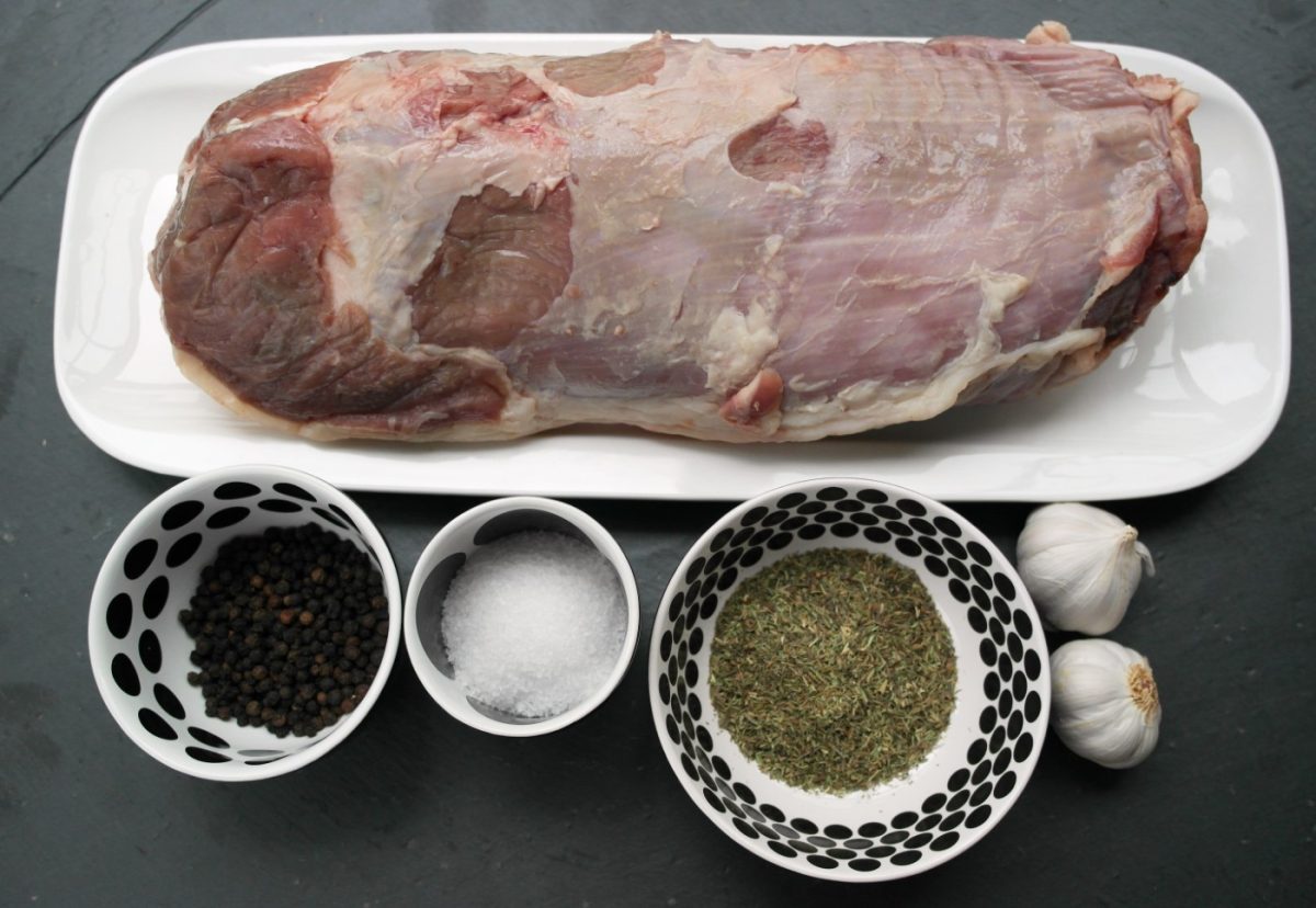 Ingredientes para el redondo de ternera asado