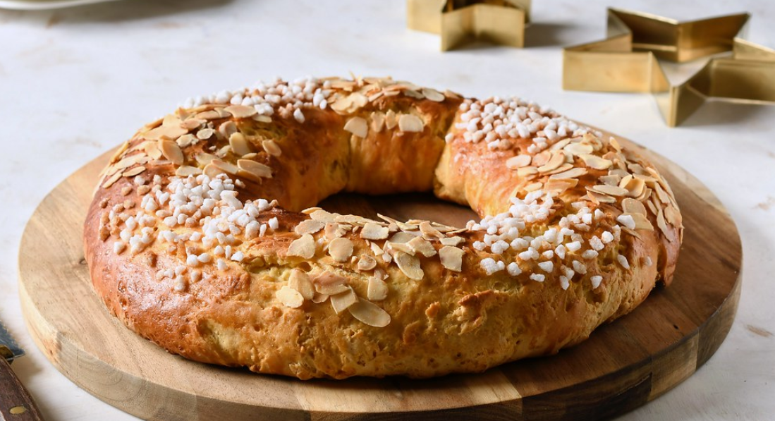 Roscón de Reyes casero sin gluten, deliciosamente esponjoso
