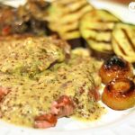 Solomillos de ternera con salsa de queso