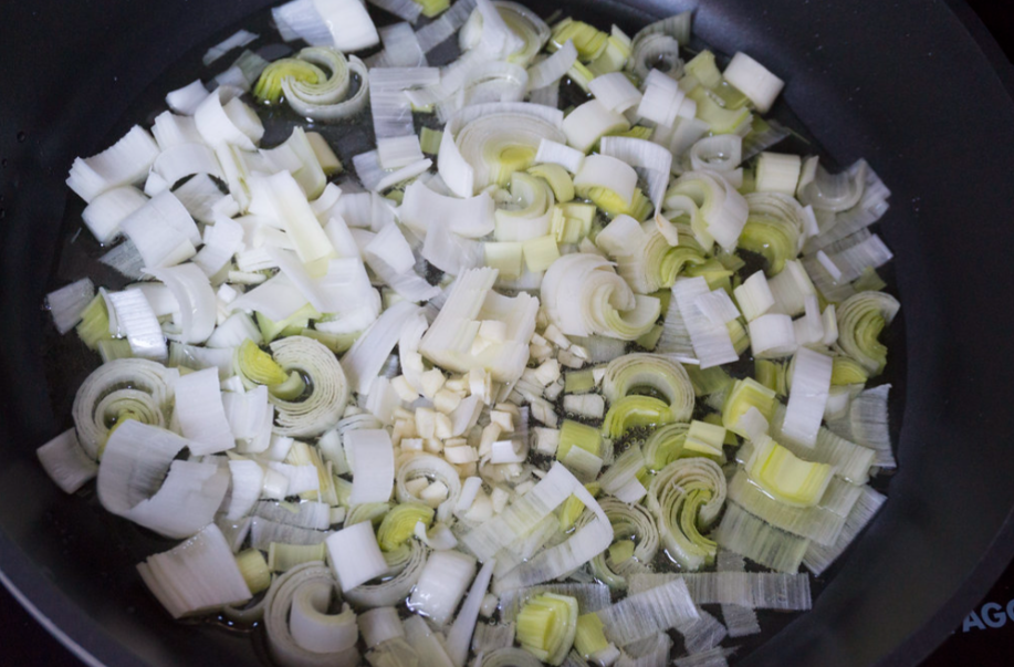 Sopa de pescado tradicional, barata y muy fácil de preparar