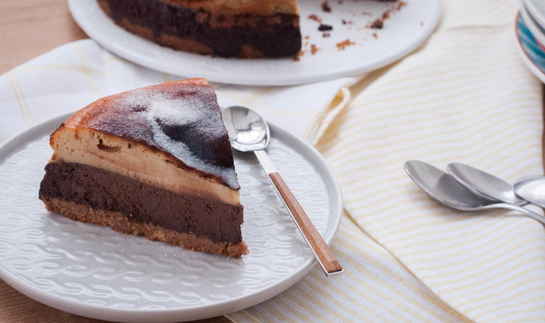 Tarta de chocolate y turrón. La tarta para triunfar en Navidad