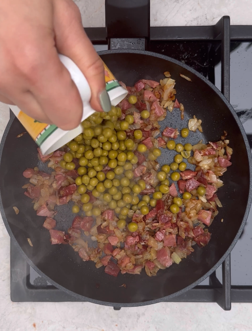 Huevos al plato. La receta tradicional más fácil