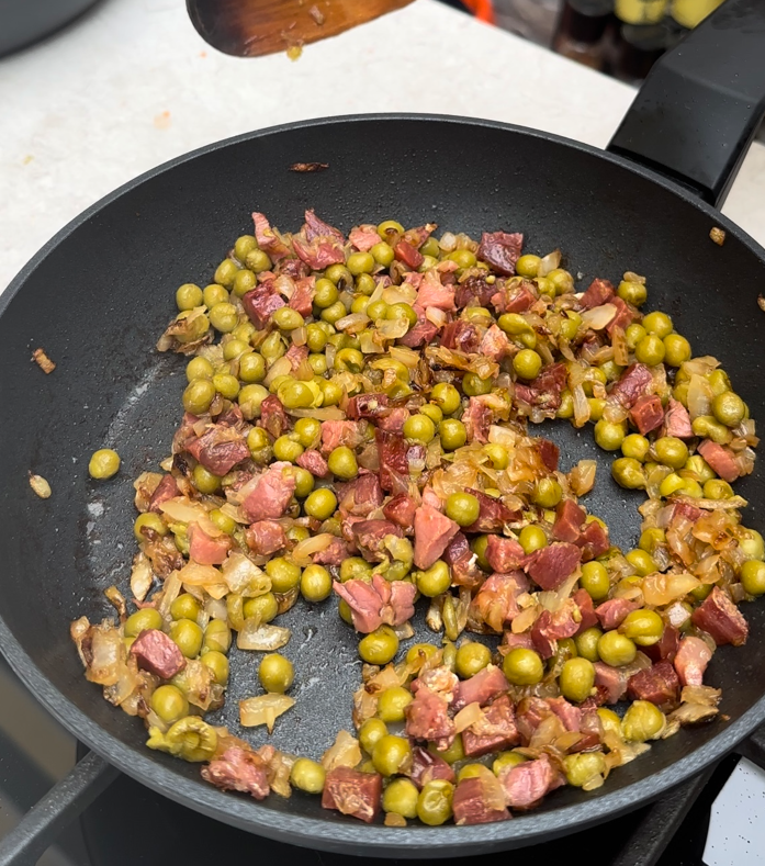 Huevos al plato. La receta tradicional más fácil