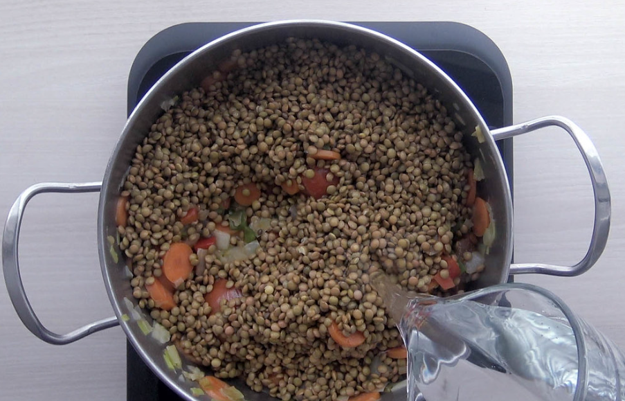 Lentejas con verduras o viudas
