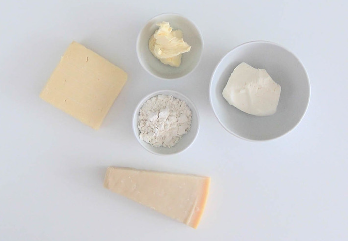 Salsa Mornay. Receta deliciosa de una versión de la bechamel