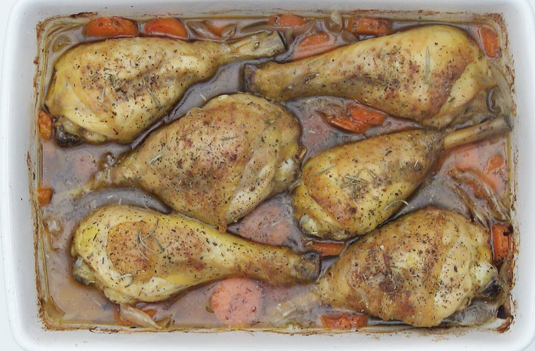 Muslos de pollo al horno con patatas