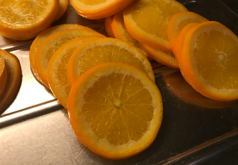 Cómo hacer naranjas confitadas caseras para el roscón u otros dulces