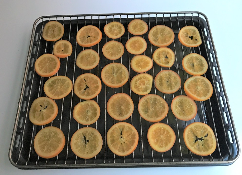 Cómo hacer naranjas confitadas caseras para el roscón u otros dulces